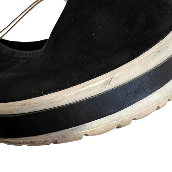 Stuart Weitzman SW 612 Slip on Sneaker black suede size 7 laceless chunky - Picture 12 of 16